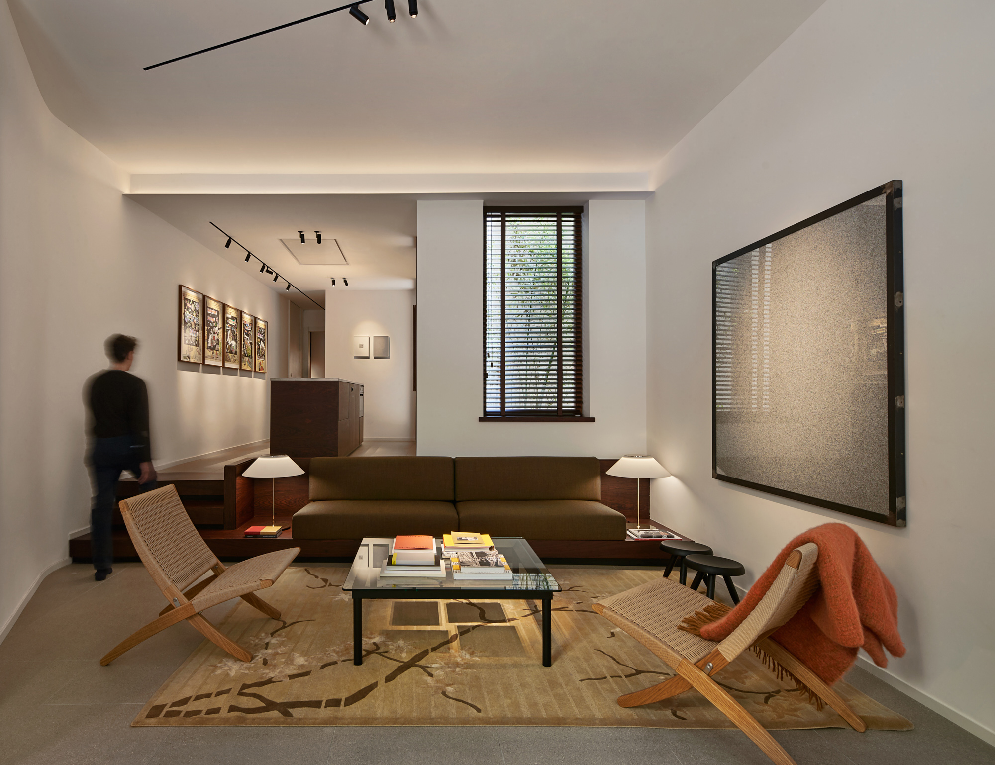 rardo architects in Madrid mid century modern space living area